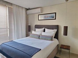 At Greenmarket Place | 1 bedroom, in-room safe, individually decorated, individually furnished - At Greenmarket Place (Cape Town)