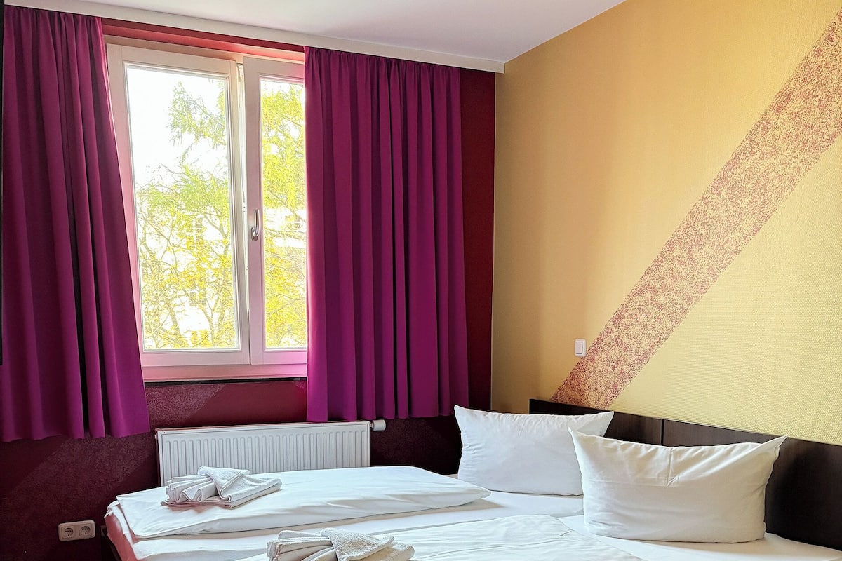 Blackout curtains, free WiFi, bed sheets