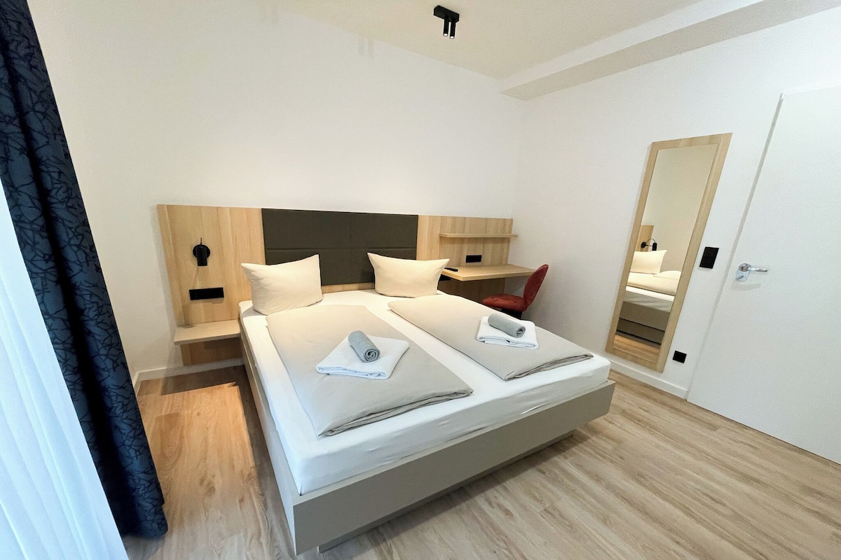 Blackout curtains, free WiFi, bed sheets