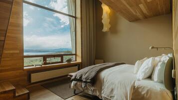 Premium bedding, down duvets, pillow-top beds, free minibar