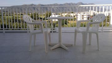 Basic Apartment | Balcony