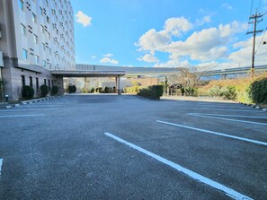 Free self parking
