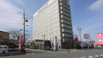 施設の正面