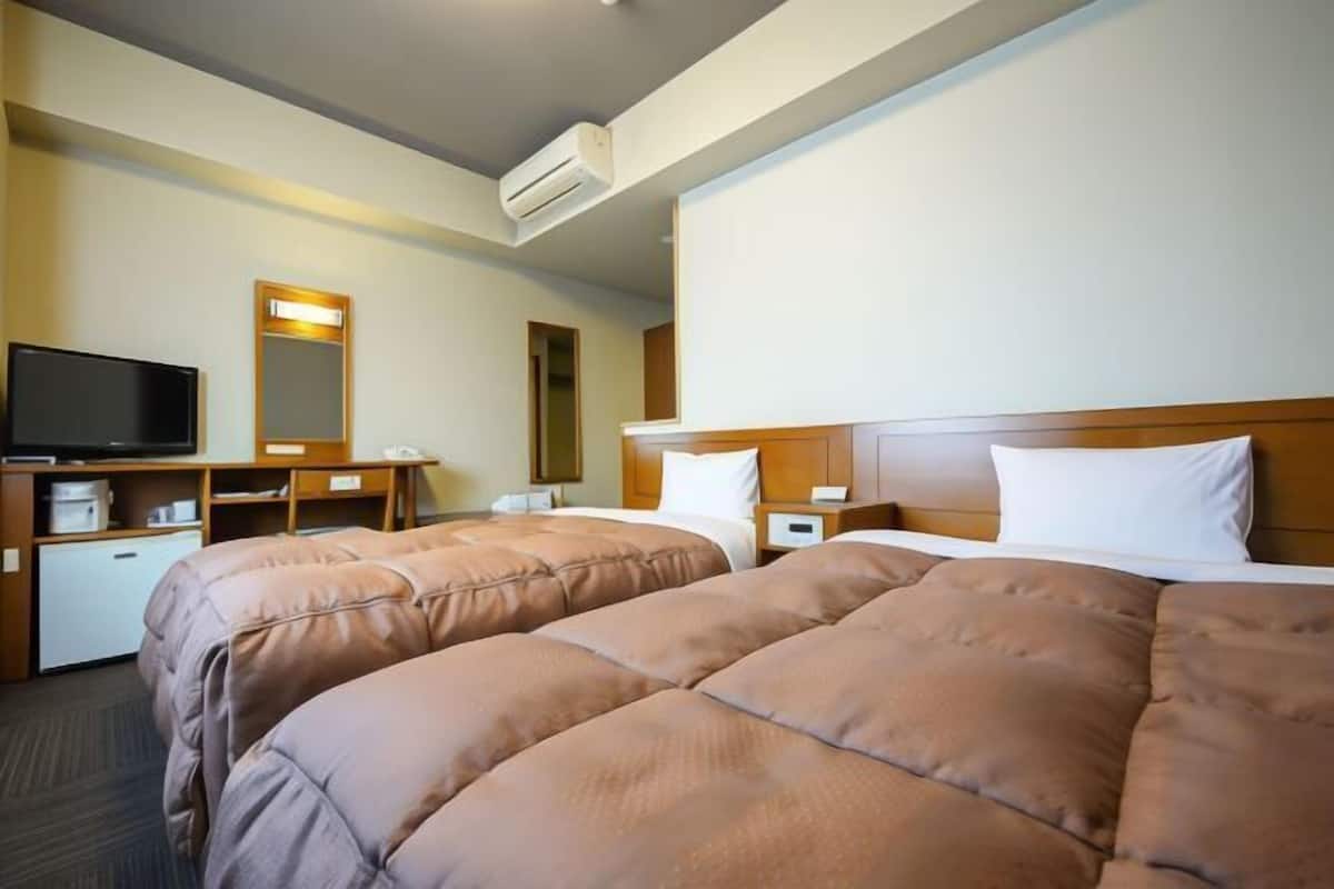 Bureau, Wi-Fi gratuit, draps fournis
