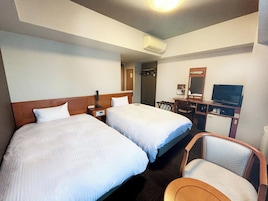 Escrivaninha, Wi-Fi de cortesia, roupa de cama