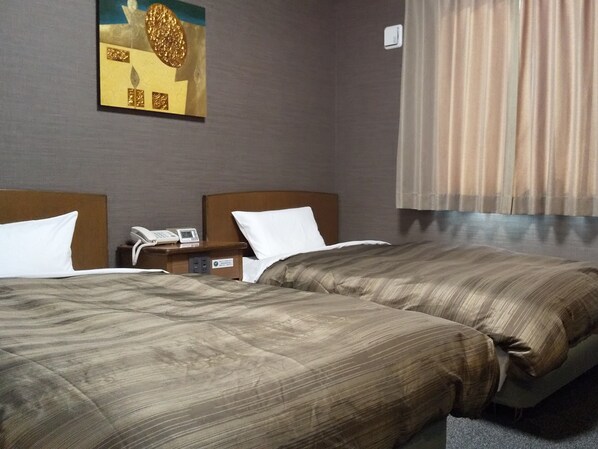 Desk, free WiFi, bed sheets