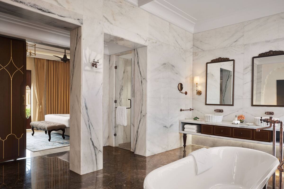 luxury suite | bathroom | shower, rainfall showerhead, free toiletries, hair dryer