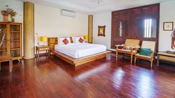 Standard Room | Premium bedding, free minibar items, in-room safe