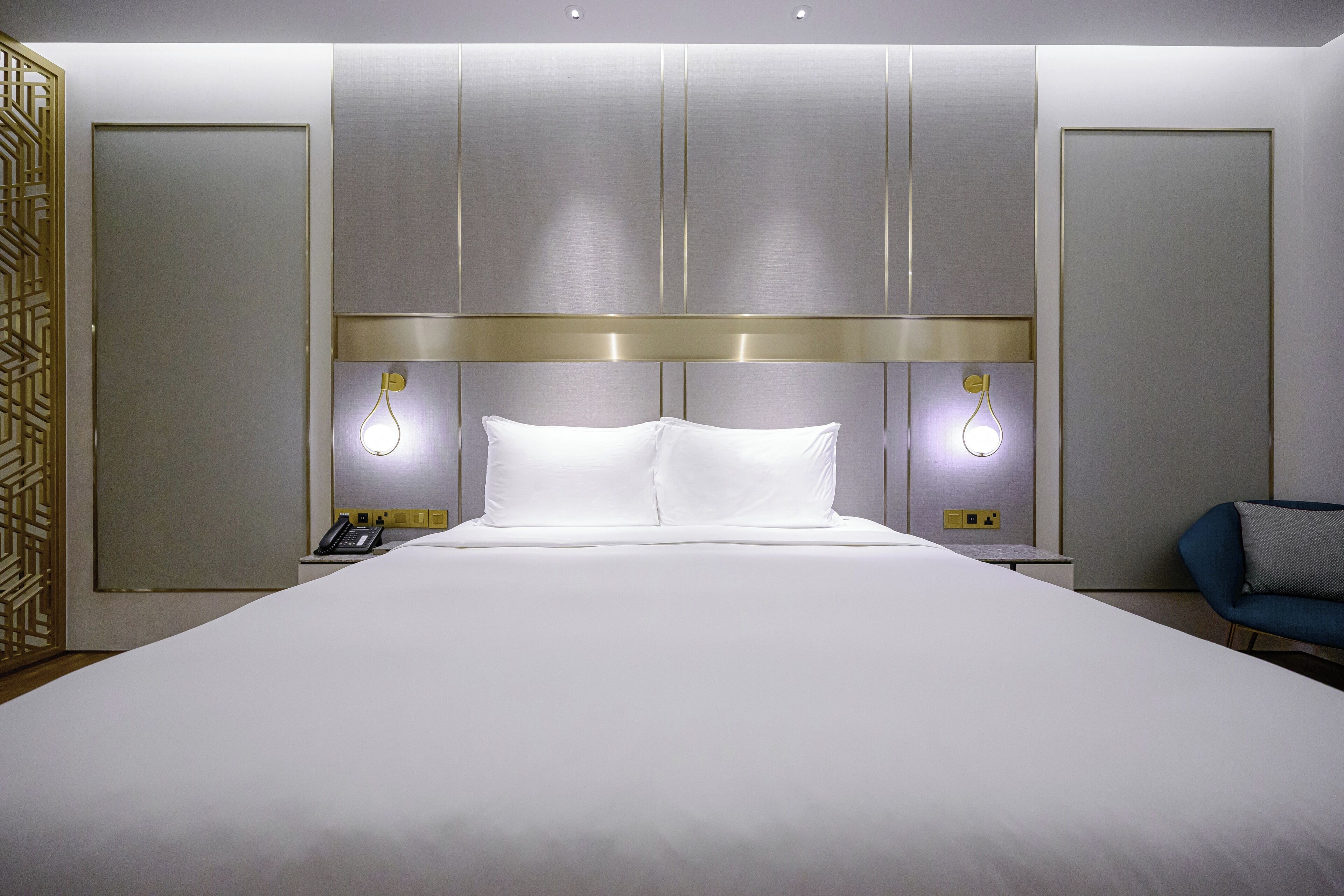 Photo - Resorts World Sentosa - Crockfords Tower