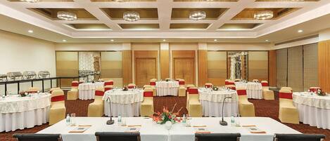 Coffres-forts dans les chambres, bureau