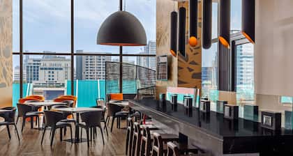 Holiday Inn Express Bangkok Siam by IHG