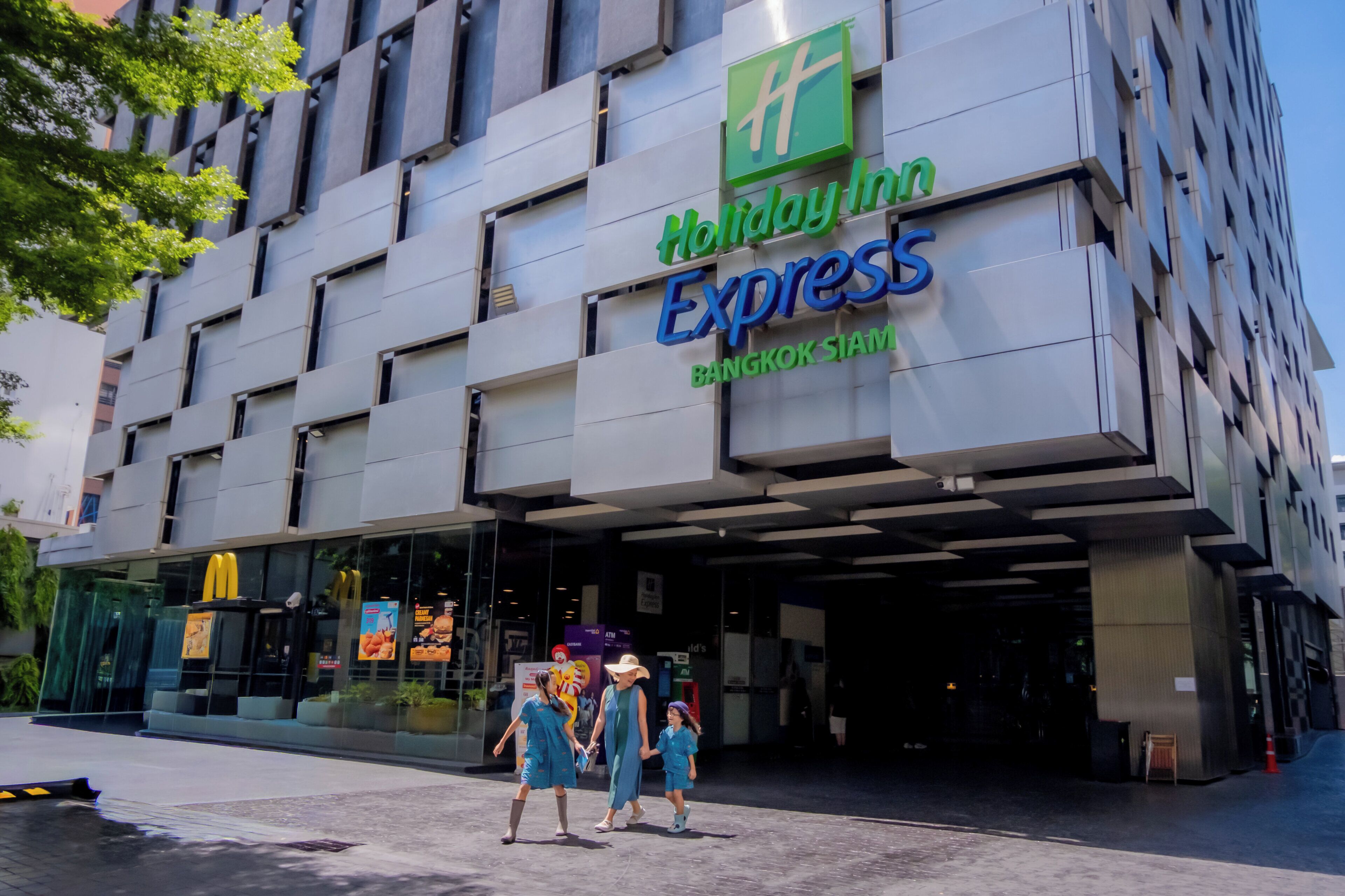 Photo - Holiday Inn Express Bangkok Siam by IHG