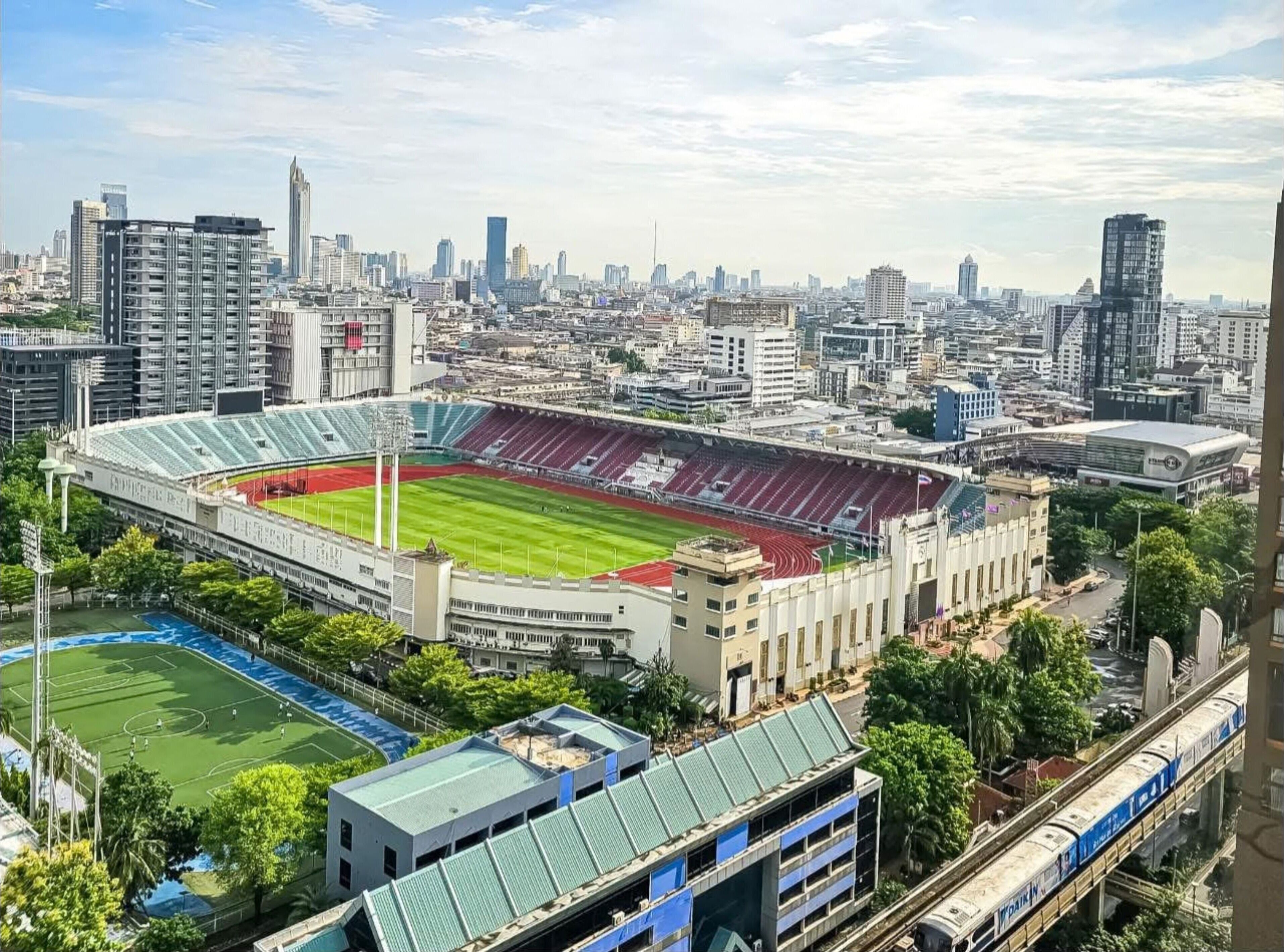 Photo - Holiday Inn Express Bangkok Siam by IHG