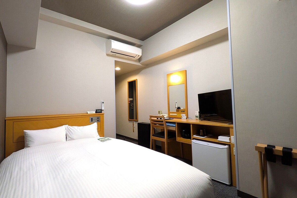 Standard Semi-double Room Non-smoking