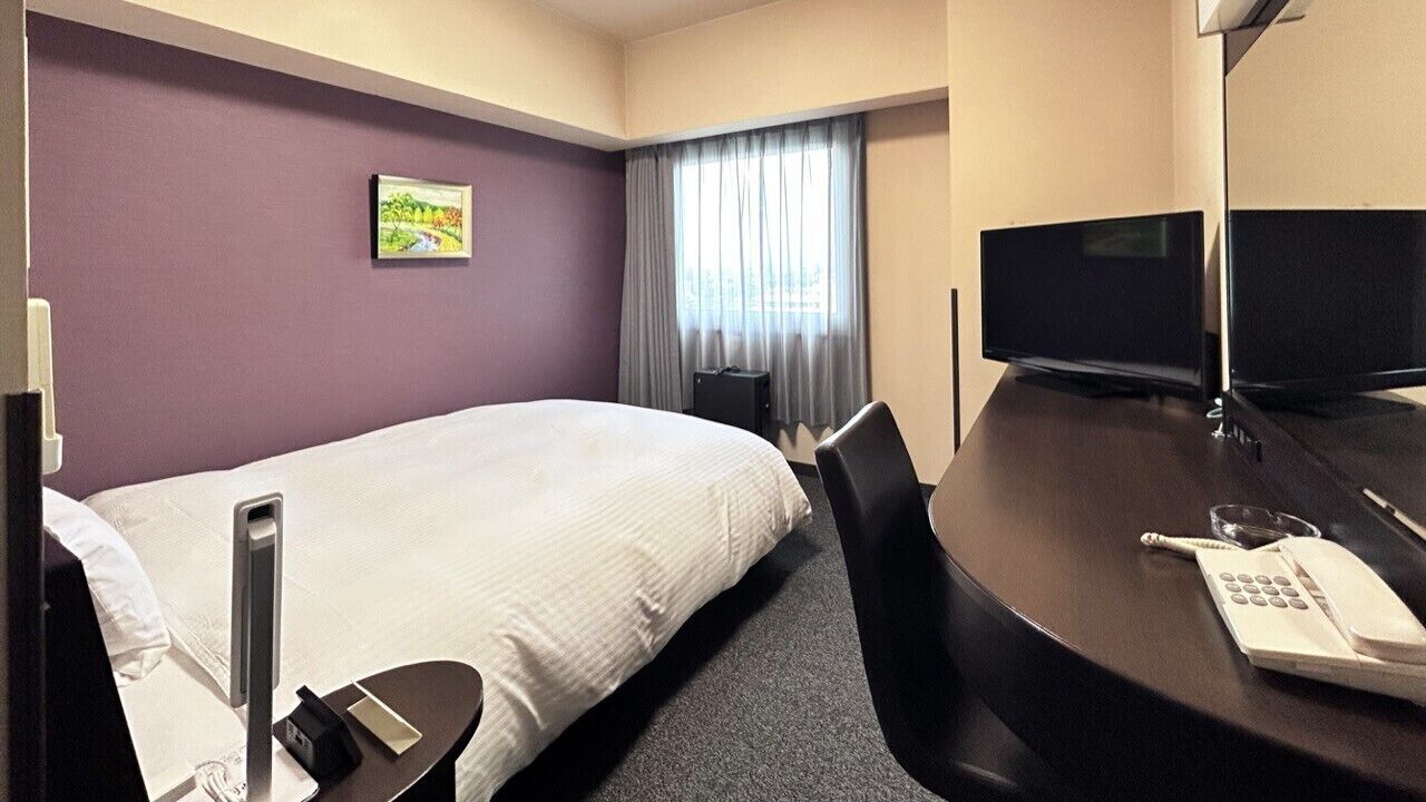 Desk, iron/ironing board (on request), free WiFi, bed sheets