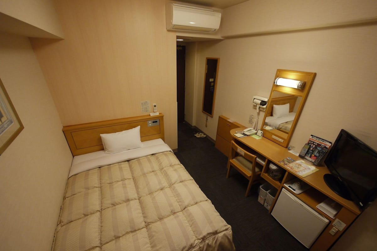Wi-Fi de cortesia, roupa de cama