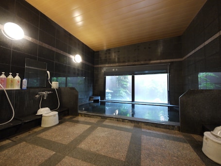 SPA. 北九州若松站东露樱酒店