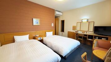 Desk, free WiFi, bed sheets