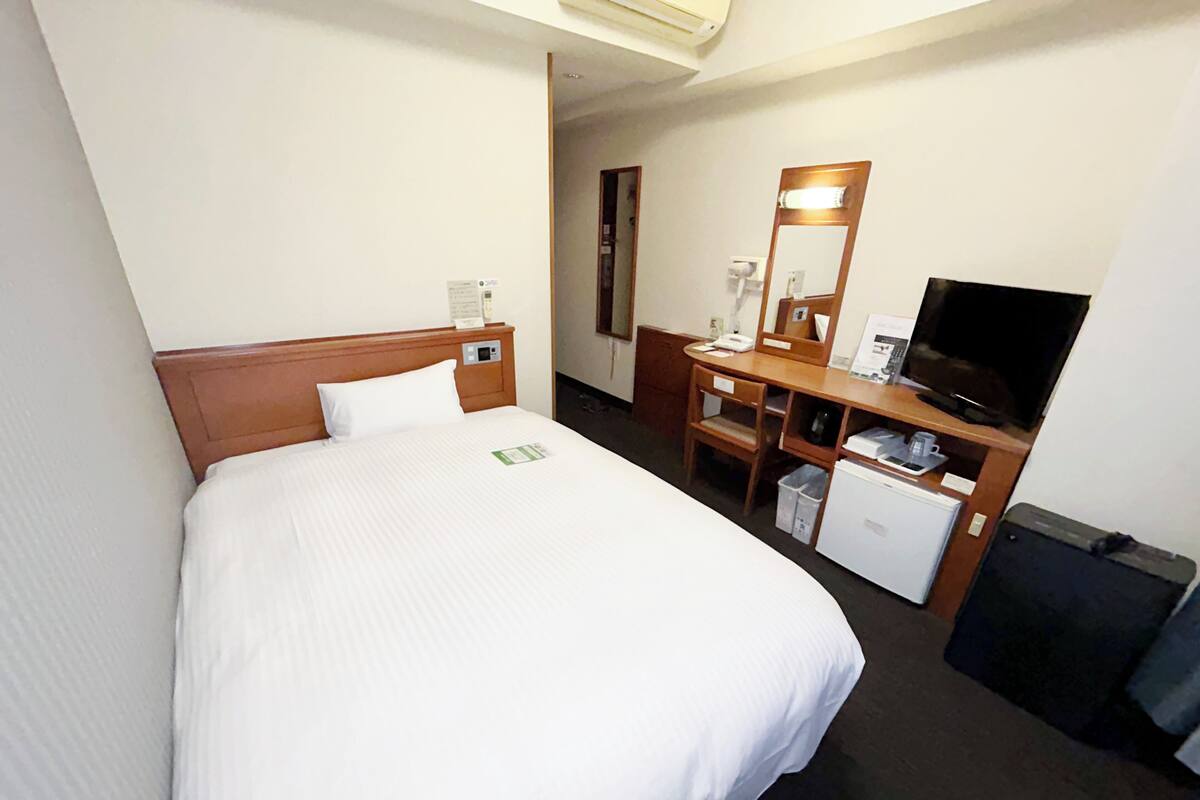 Chambre simple de base | Accès au Wi-Fi (inclus), literie fournie