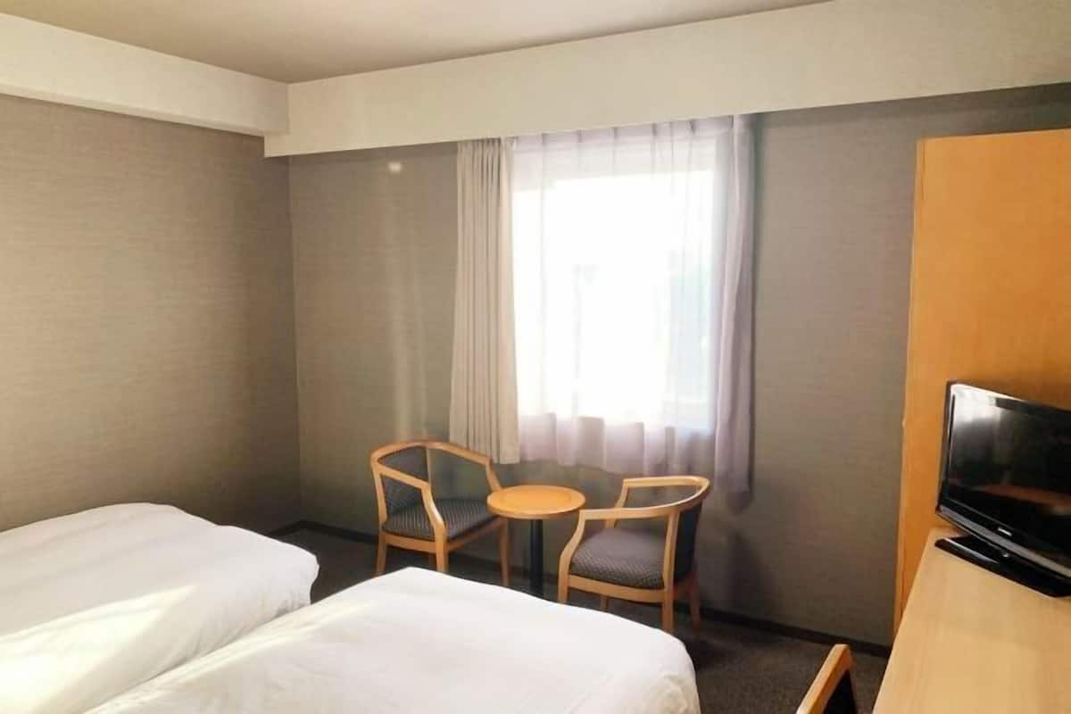Bureau, Wi-Fi gratuit, draps fournis