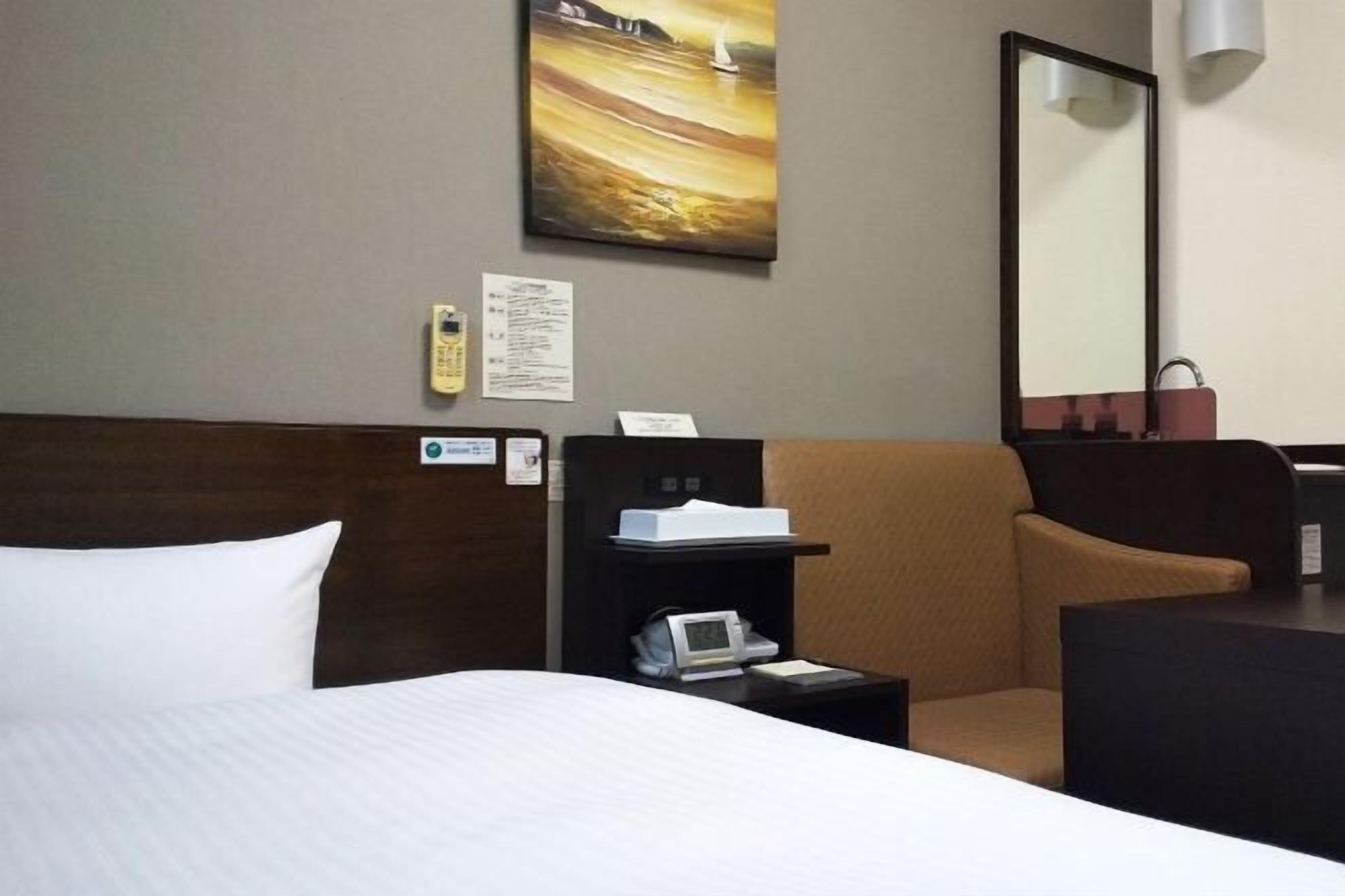 Desk, free WiFi, bed sheets