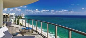 The St. Regis Bal Harbour Resort