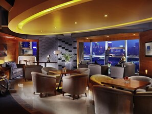 Bar (in der Unterkunft)