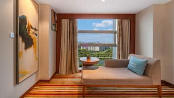 Premier Room, 1 King Bed, Executive Level
