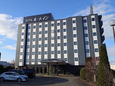 Exterior. Hotel Route-Inn Yonezawa Ekihigashi
