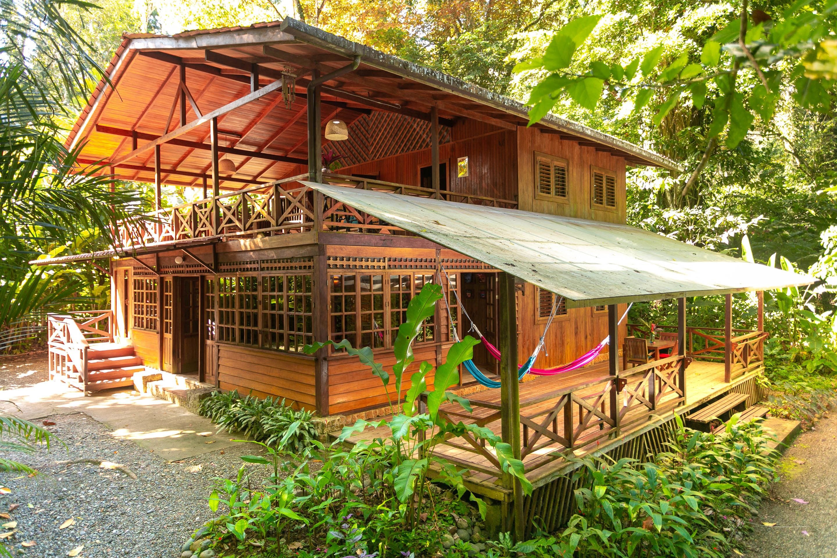 Egyptian cotton sheets, in-room safe, free WiFi, bed sheets