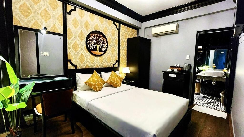 Superior Room, No Windows