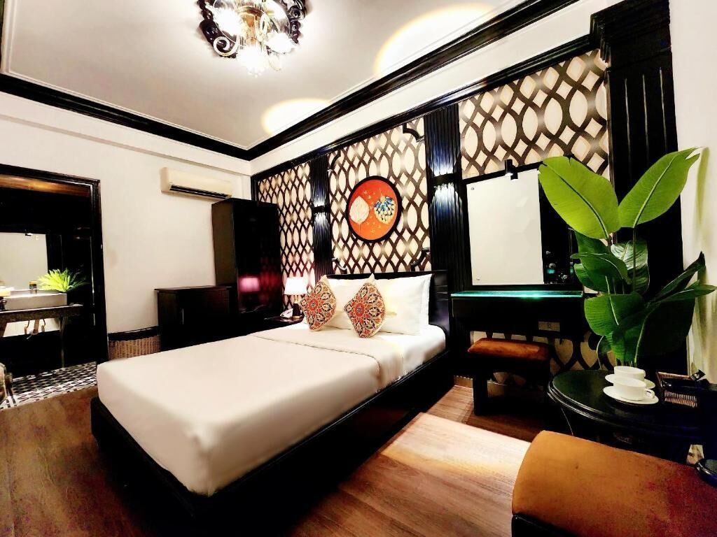 Superior Room, No Windows