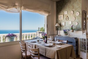 Breakfast, lunch, dinner served; pool views