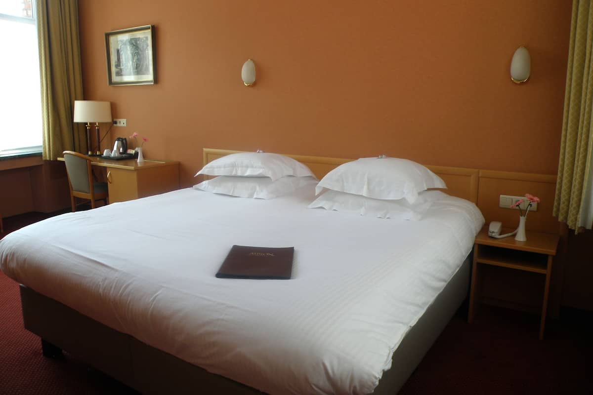 Classic Double Room