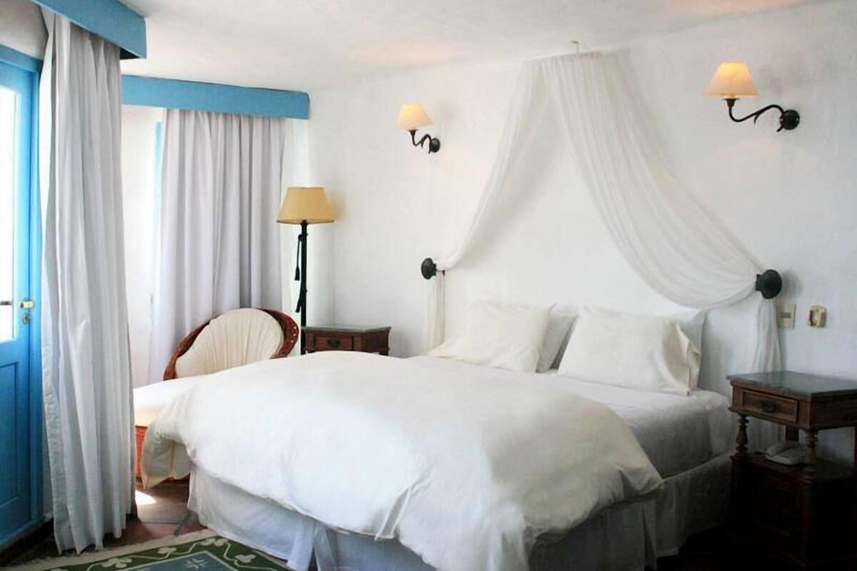 Luxe beddengoed, een kluis op de kamer, een bureau