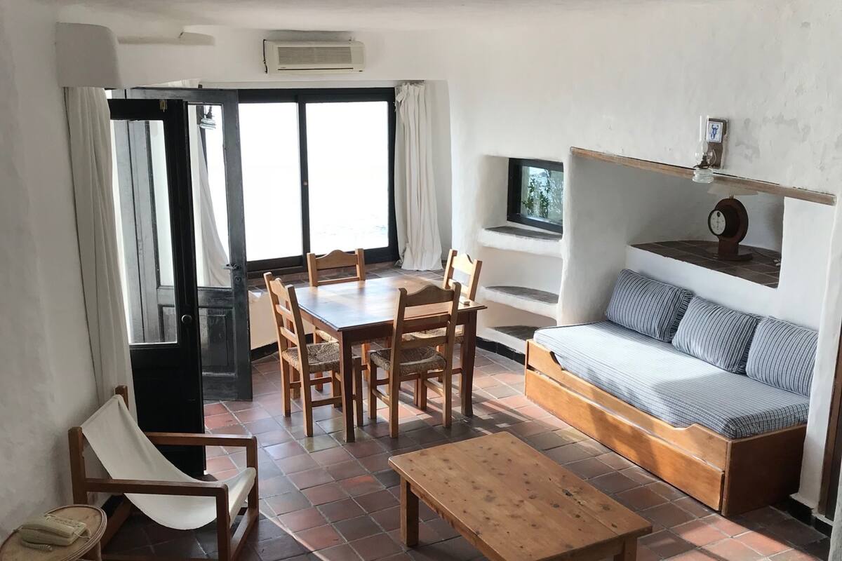 Luxe beddengoed, een kluis op de kamer, een bureau