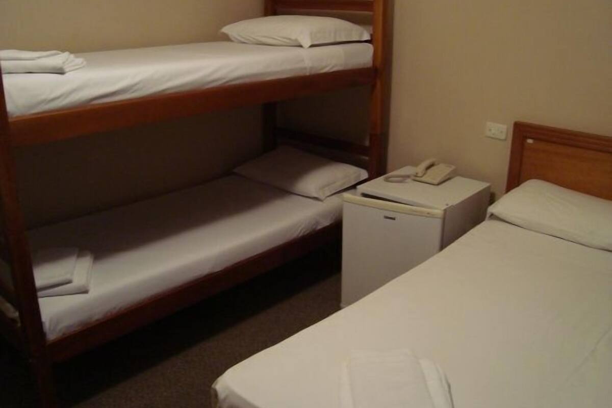 Minibar, free WiFi