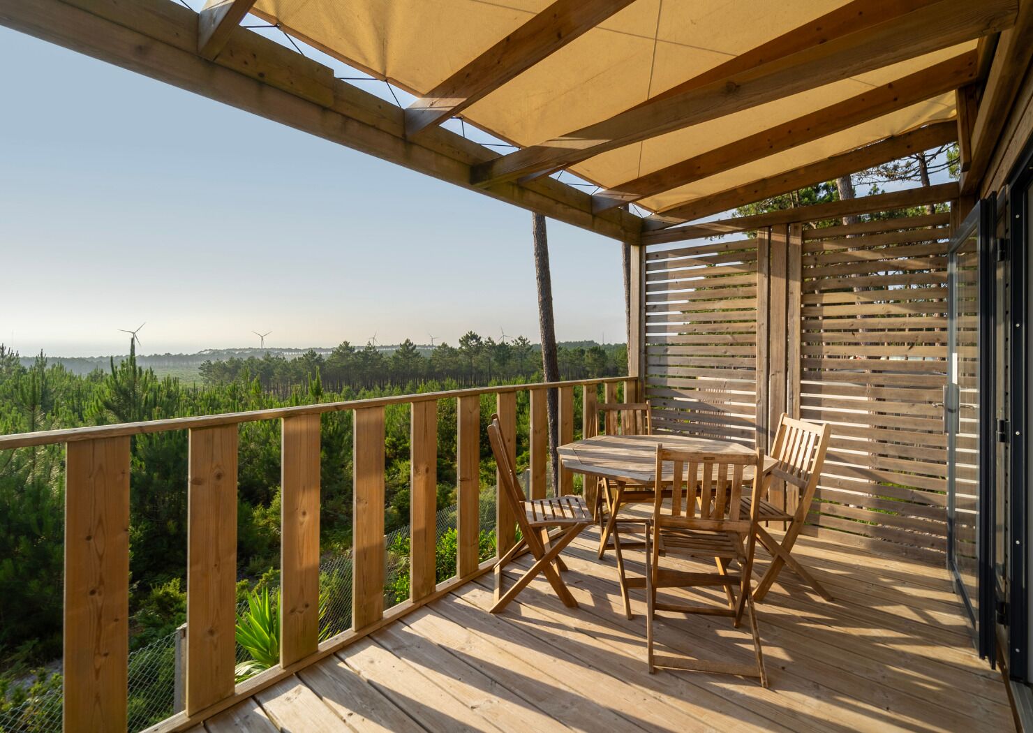 Bungalow panorámico | 1 habitación, wifi gratis y ropa de cama 