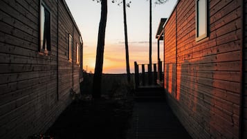 Fassade der Unterkunft – Abend/Nacht