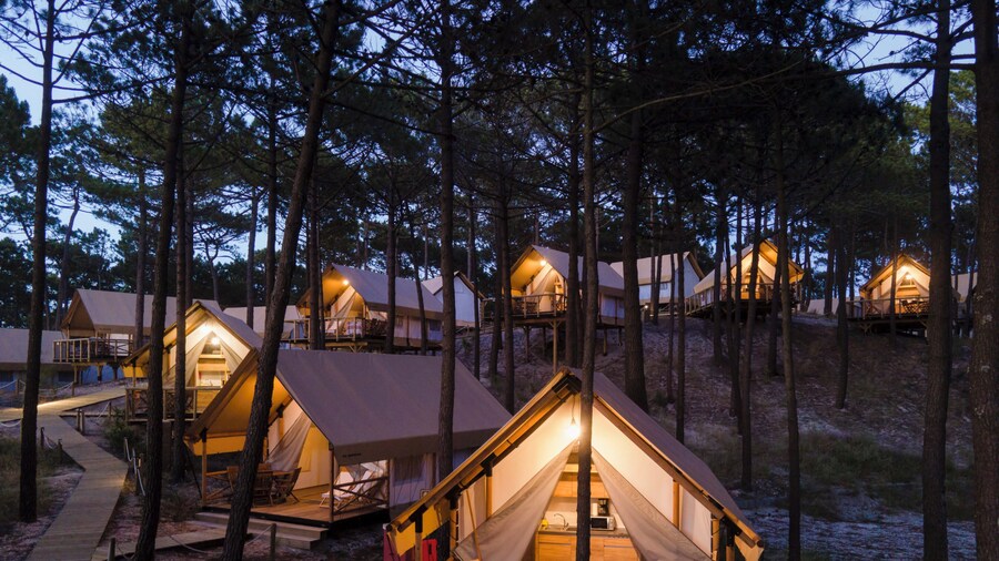 Ohai Nazaré Outdoor Resorts