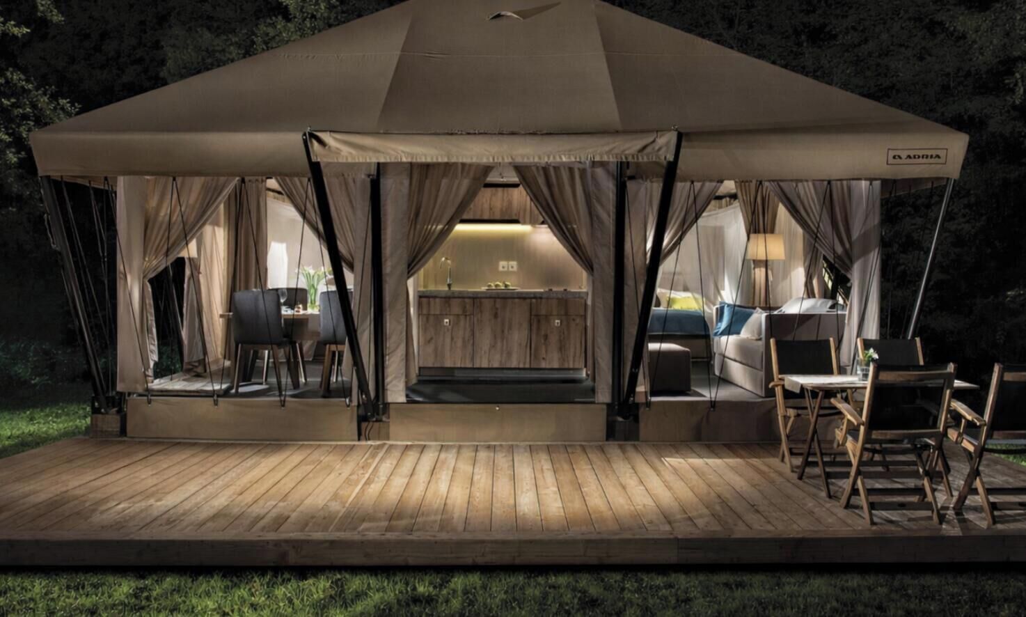 Tienda exclusiva, 2 habitaciones (Glamping) | 1 dormitorio, wifi gratis, ropa de cama