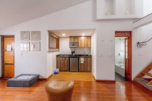 Appartement Duplex Supérieur, 1 chambre, salle de bains attenante | Cuisine privée