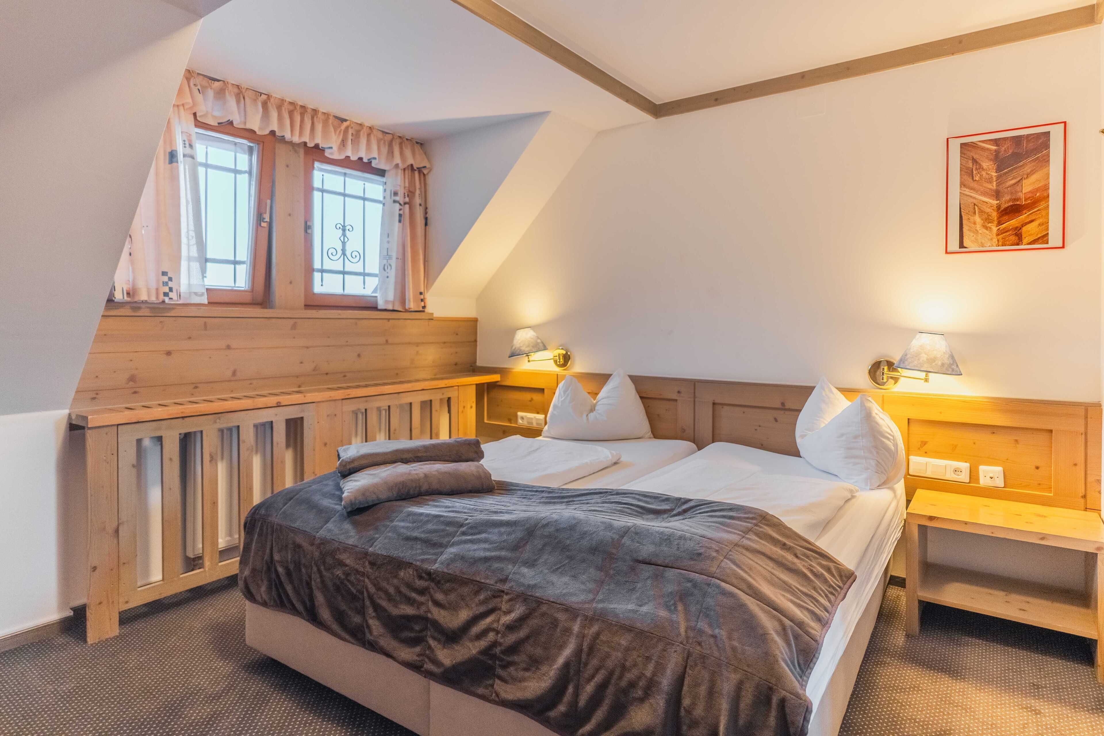 desk, blackout curtains, free wifi, bed sheets