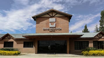 Fachada de la propiedad