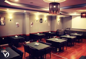 Desayuno continental incluido todos los días