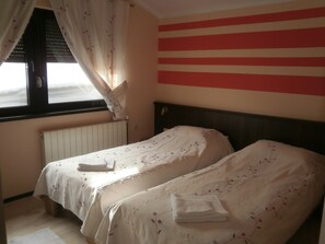 Basic Double Room, 1 Bedroom | Down duvets, in-room safe, desk, blackout curtains - Bijela Ruza (Ravna Gora)