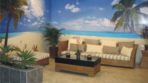 Check-in/check-out kiosk - Hotel Elite Tequendama Cali (Cali)