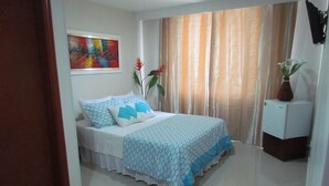 Double Room | In-room safe, desk, iron/ironing board (on request), WiFi (free) - Hotel Elite Tequendama Cali (Cali)