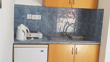 Apartment | Iron/ironing board, free cribs/infant beds, free WiFi