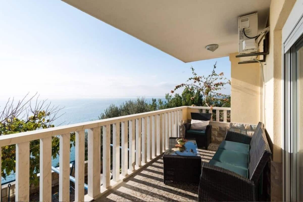 Luksus-lejlighed - 1 soveværelse - balkon - havudsigt | Balkon